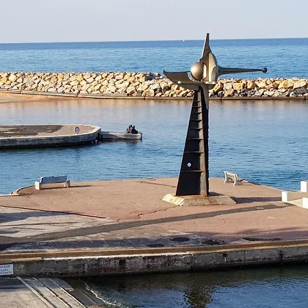 Le Neulos, T2 40m2 Avec Garage Prive, 150 M De La Mer, Avenue Roussillon Canet-plage Apartmán Canet-en-Roussillon