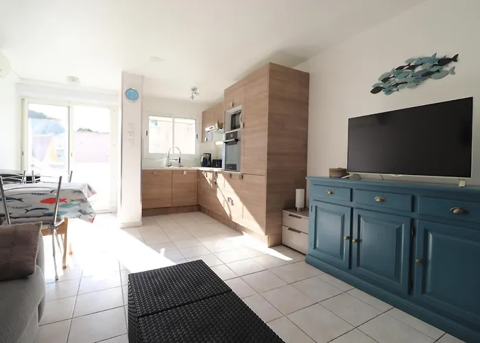 Le Neulos, T2 40m2 Avec Garage Prive, 150 M De La Mer, Avenue Roussillon Canet-plage Кане