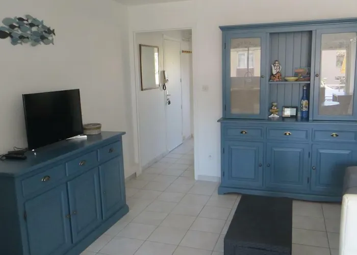 Le Neulos, T2 40m2 Avec Garage Prive, 150 M De La Mer, Avenue Roussillon Canet-plage Кане